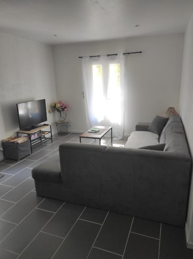 Apartement 'Les Lavandes" Rdc 2Ch - Terrasse Et Parking A Lurs Exterior photo